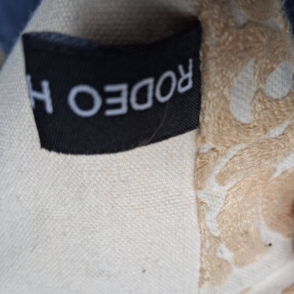 Rodeo home pillow - Picture 5 of 5